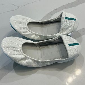 Tieks by Gavrieli Diamond white croc size 9